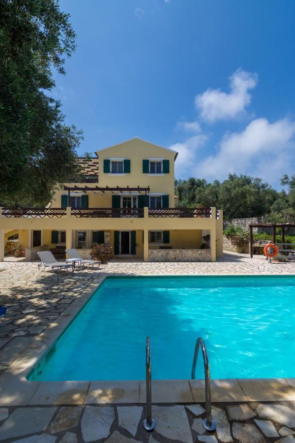 Villa Elaia Suites & Apartments No.3 Gaios Exterior photo