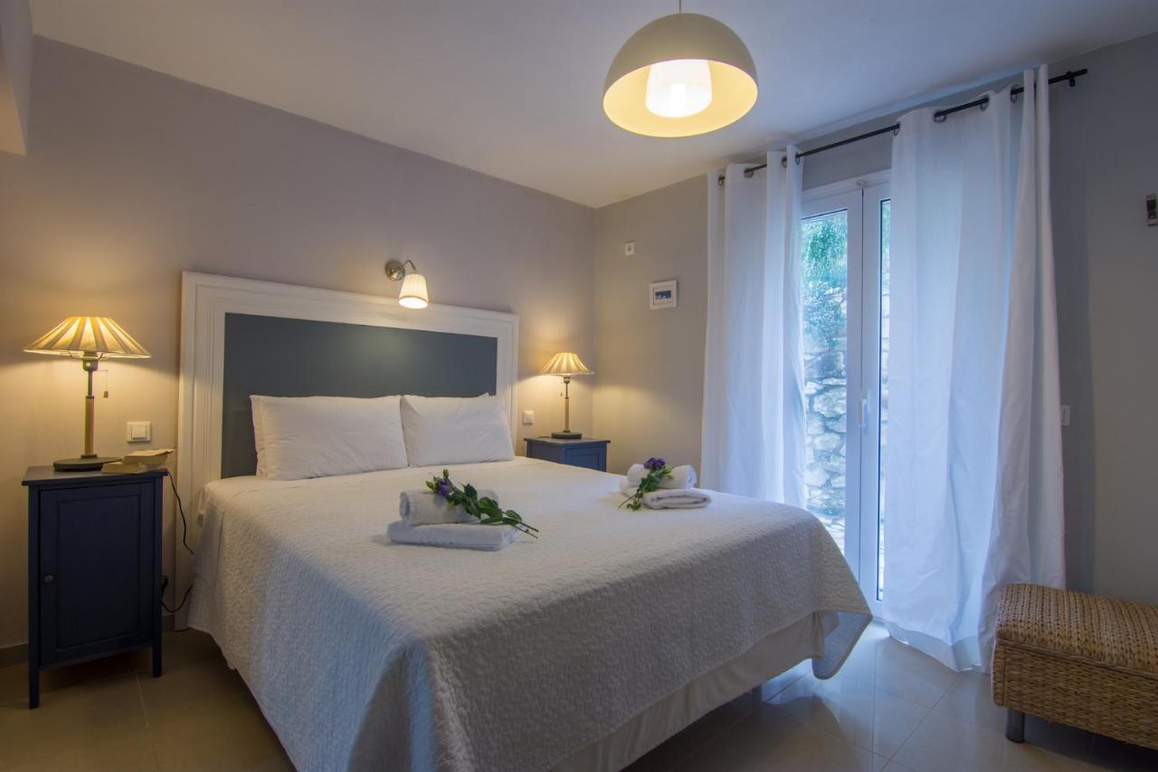 Villa Elaia Suites & Apartments No.3 Gaios Exterior photo