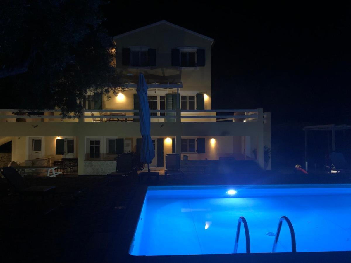 Villa Elaia Suites & Apartments No.3 Gaios Exterior photo